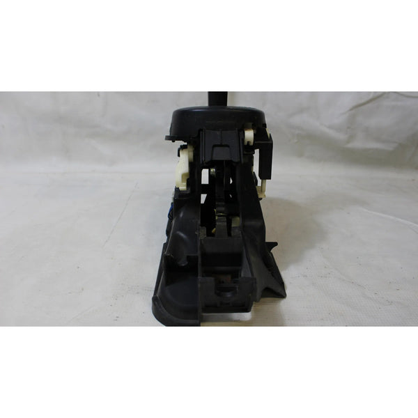 Palanca De Cambios Transmisión Automa Nissan Versa 2012-2019