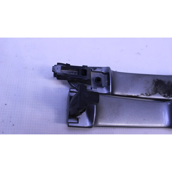 Par De Manijas Puerta Der/izq Nissan Versa 2012-2019 Gris Delantera/trasera