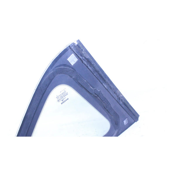 Cristal Aleta Trasera Derecha Nissan Versa Note 12-19