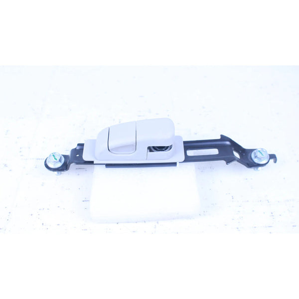 Regulador Altura De Cinturón Nissan Versa 12-19