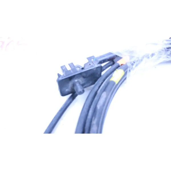 Palanca Cofre Gasolina Original Nissan Versa Cables 2012-19