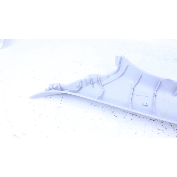 Moldura Pilar A Delantera Derecha Rh Nissan Versa 12-19 Gris