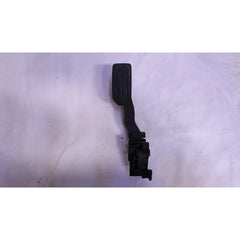 Pedal Aceleracion Nissan Versa 2012 Al 2019 Y Vd