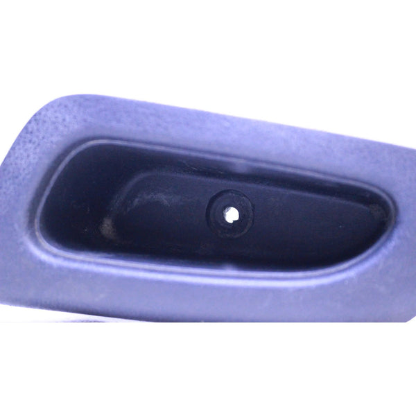 Manija Int Del/tras Izq Nissan Versa 2012-2019 Ngr Delantera/trasera