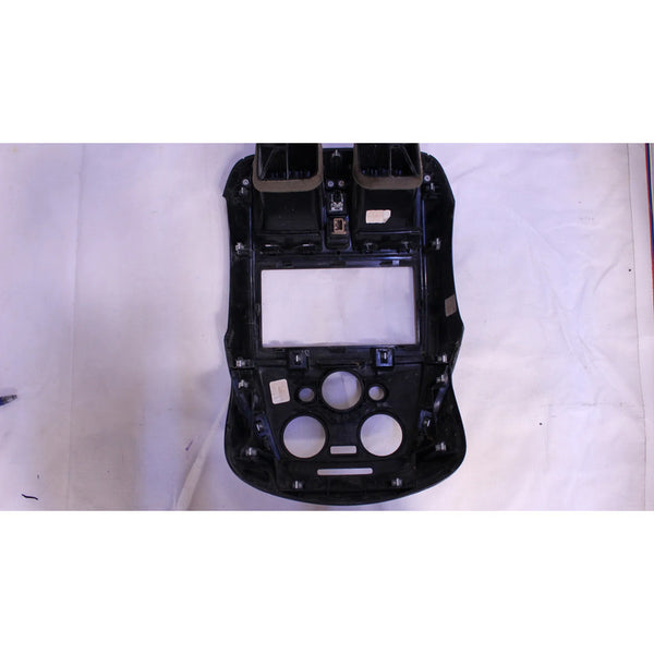 Bicel Central Tablero Panel  Nissan Versa Active 2015-19 Negro