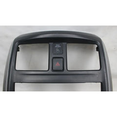 Bicel Tablero Central Panel  Nissan Versa Active 2014-19 Negro Con Detalles Grises
