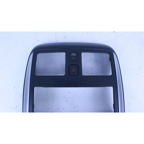 Bicel Tablero Central Panel  Nissan Versa 2012-19 Gris
