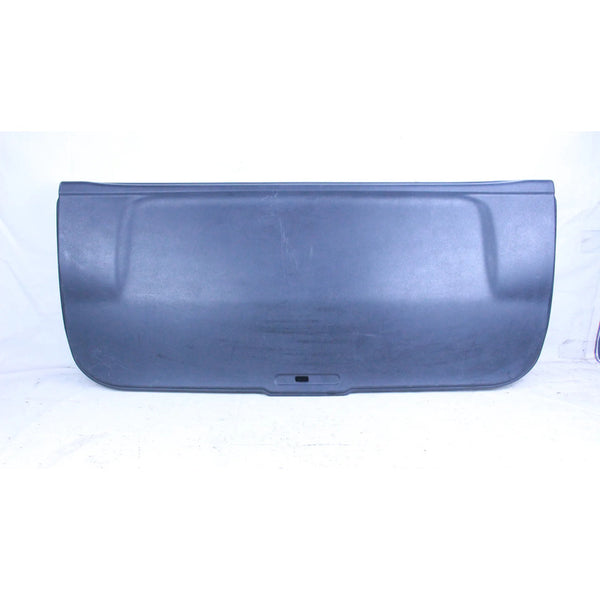 Moldura Porton De Cajuela Nissan Versa 12-19 Negro
