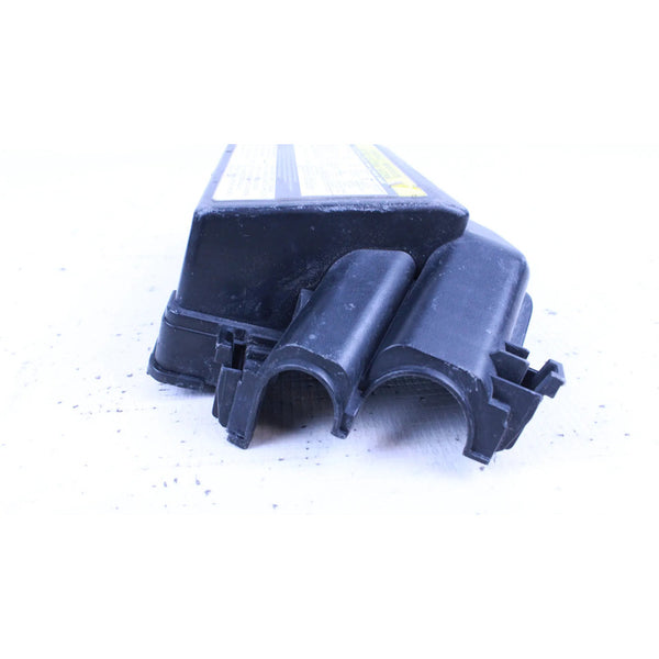 Tapa Caja De Fusibles Nissan Versa 1.6l 12-19