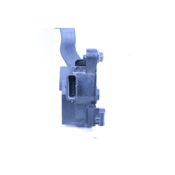 Pedal Aceleracion Nissan Versa 2012 Al 2019 Y Vd