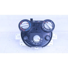 Panel Control Aire Acondicionado Nissan Versa 12-19