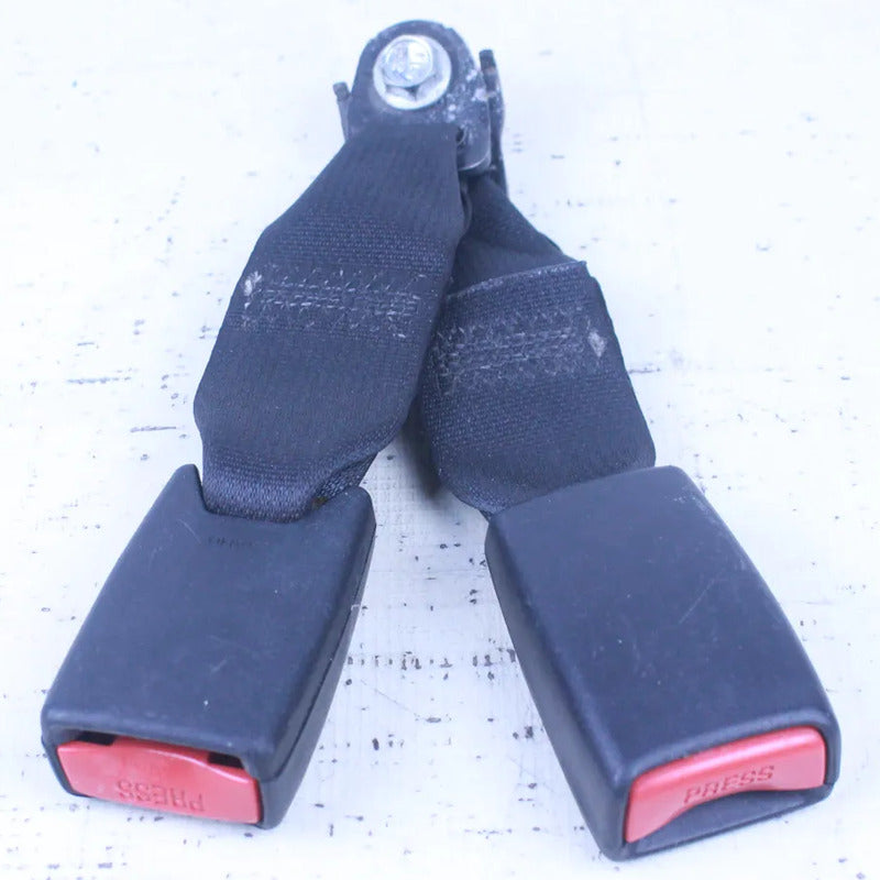 Broche Cinturon Trasero Central Nissan Versa 2012-2019