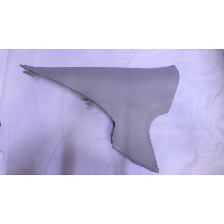 Moldura De Poste Trasero Izquierdo Nissan Versa 2012-2019 Gris