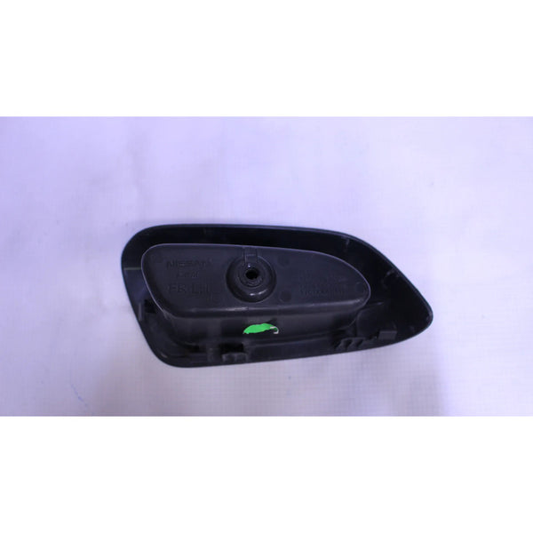 Manija Int Del/tras Izq Nissan Versa 2012-19 Negro Delantera/trasera