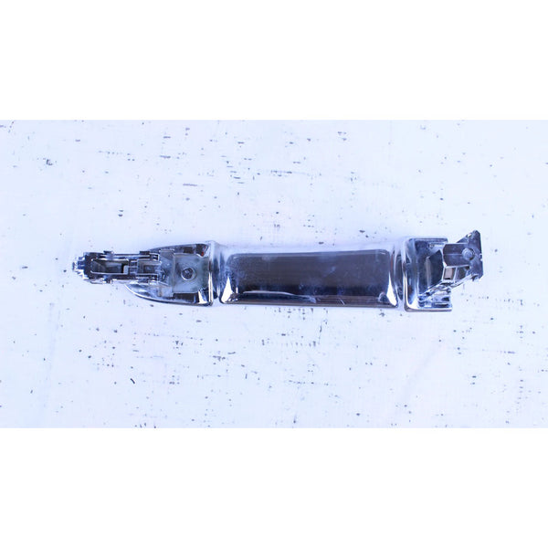 Manija Puerta Cromada Lado Izquierdo Nissan Versa 2012-2019 Cromada Delantera/trasera