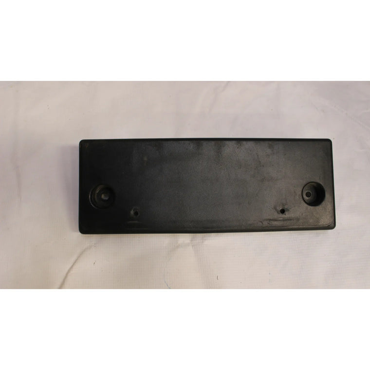Porta Placa Nissan Versa 2012-2019 Negro