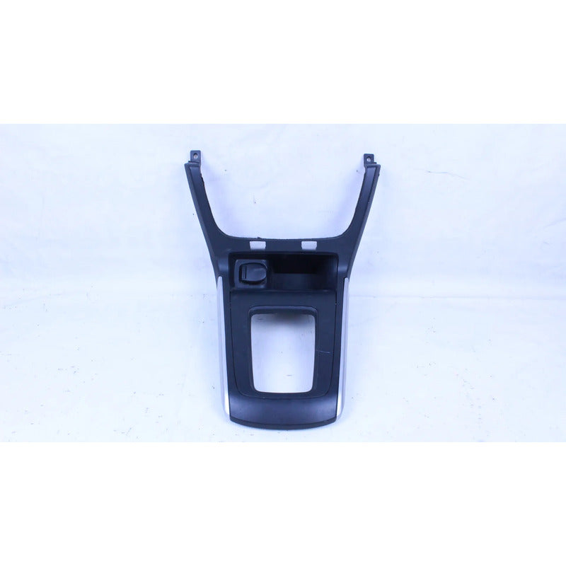 Bisel Moldura Consola Nissan Sentra 2013-2019 Original