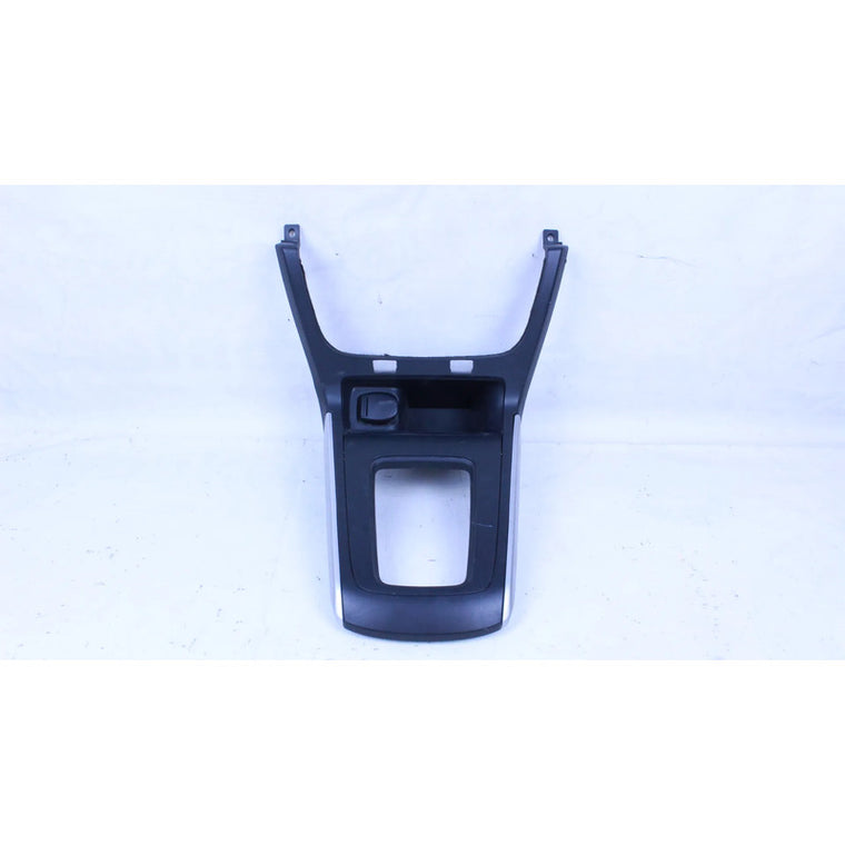 Bisel Moldura Consola Nissan Sentra 2013-2019 Original