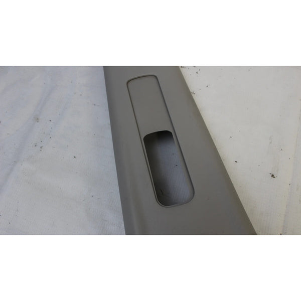 Moldura Superior Poste Central Izquierdo Nissan Sentra 13/17 Gris