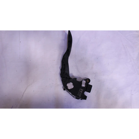 Pedal Aceleracion Nissan Versa 2012 Al 2019 Y Vd