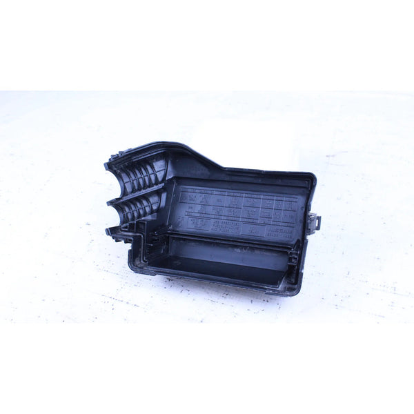 Tapa Caja De Fusibles Batería Nissan Versa 20122019