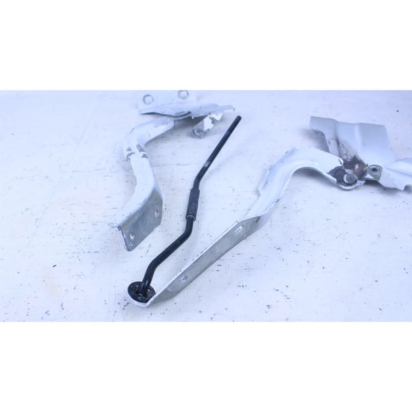 Bisagras De Cofre Nissan Versa 2012-2019