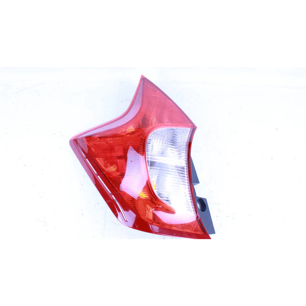 Calavera Note/versa Trasera Izquierda 2014-2017 Izquierdo/conductor Rojo