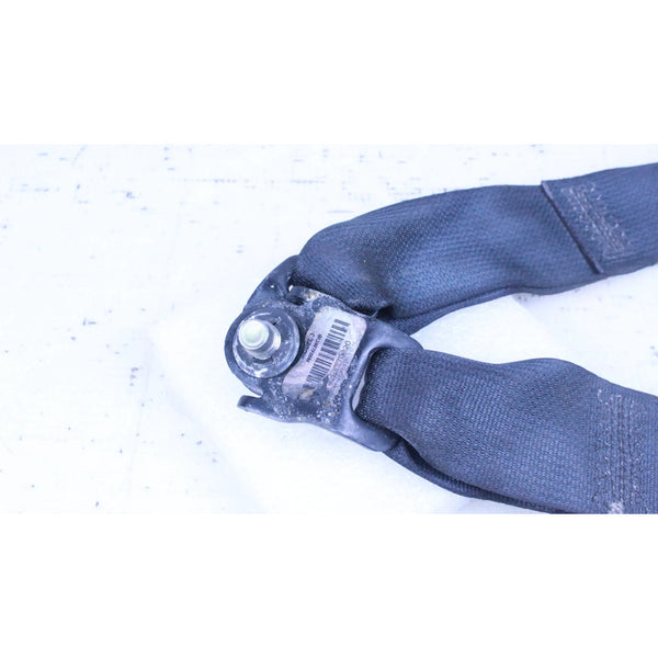 Broche Cinturon Trasero Central Nissan Versa 2012-2019