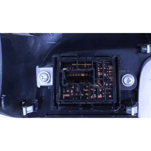 Moldura Inferior Tablero Nissan Versa 12-19 Negro