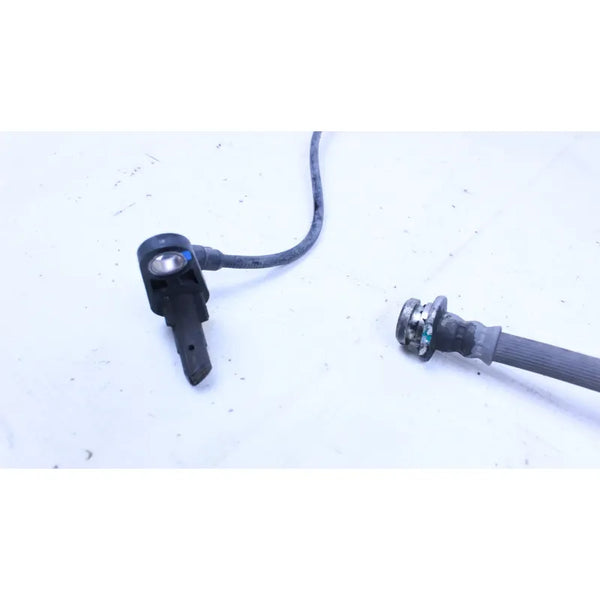 Freno Trasero Izquierdo Y Abs Nissan Versa 1.6 2012-2019