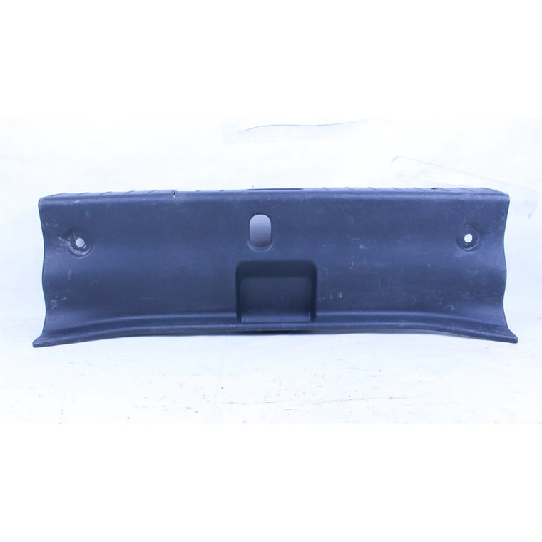 Moldura Panel Acabado Del Maletero Nissan Versa 12-19