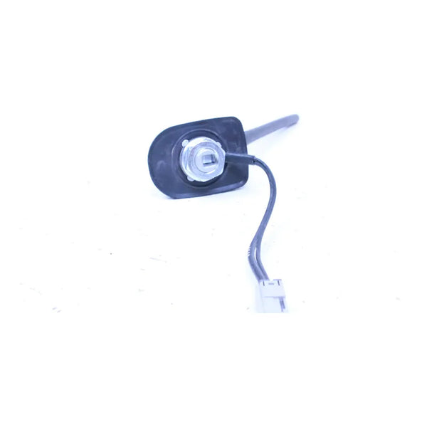 Antena De Techo Nissan Versa 12-19 Ng