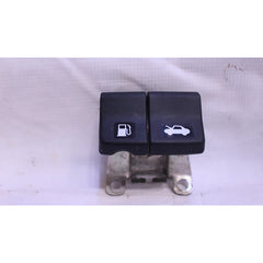 Palanca De Gasolina Y Cofre Versa 2012 Al  2019 Nissan