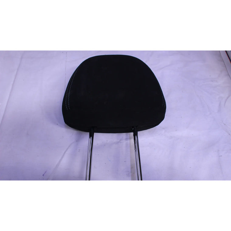 Cabecera Asientos Delanteros Nissan Versa 12-19 Ne