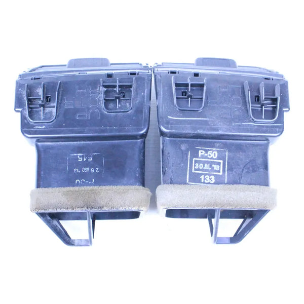 Par De Rejillas De Ventilacion Nissan Versa 2012-2019