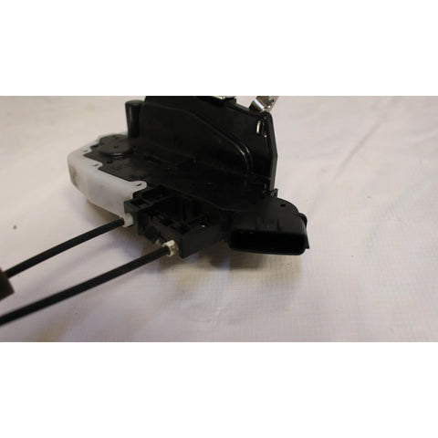 Chapa Cerradura Izquierda Nissan Versa 2012-2019