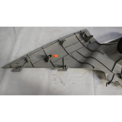 Moldura Poste Trasero Derecho Nissan Sentra 12-19 Gris