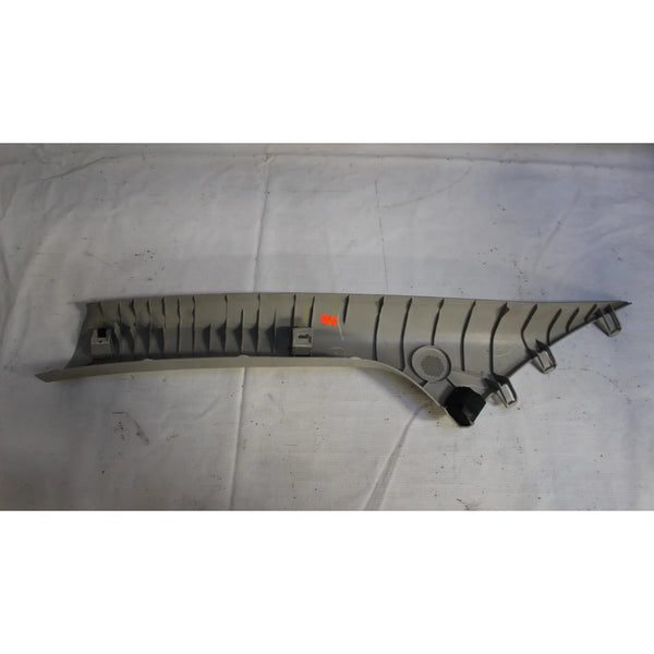 Vista Poste Delantera Der Nissan Sentra 1.8 Mod 13-16 Origin Gris