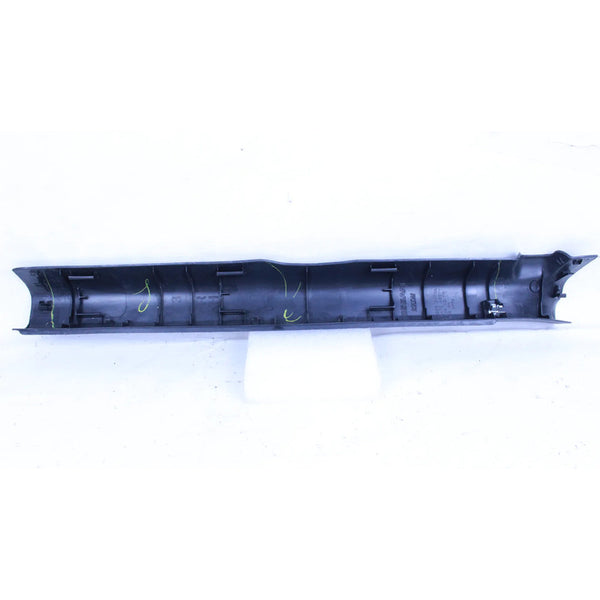 Moldura Lateral Inferior Nissan Versa 2012-2019 Negro