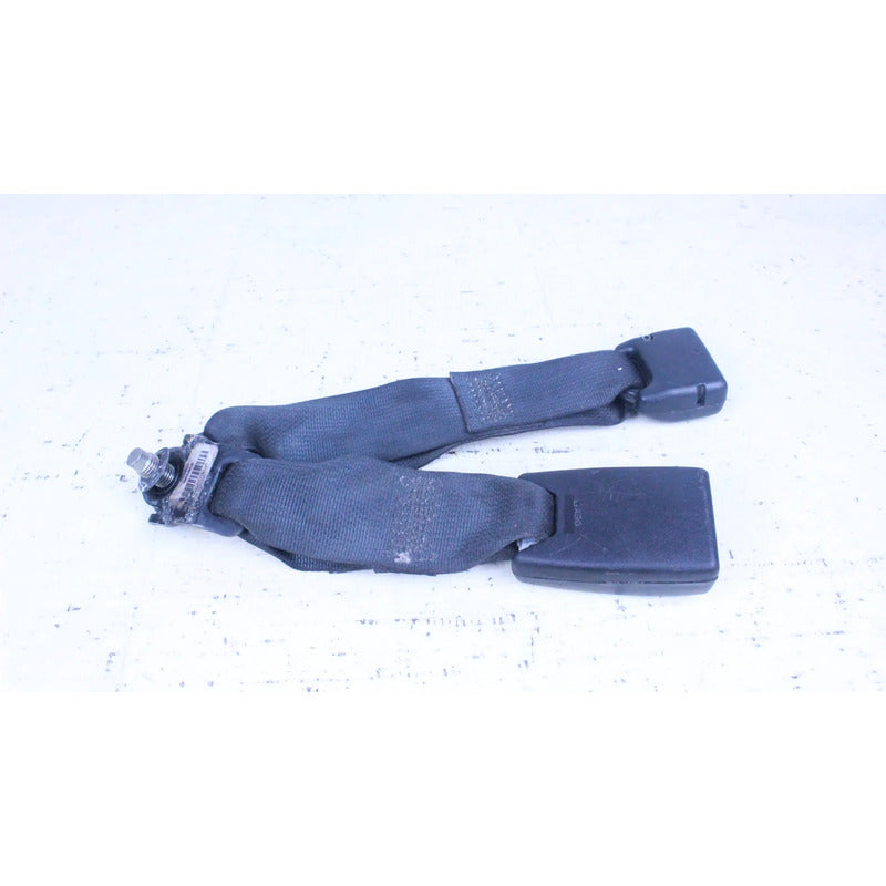 Broche Cinturon Trasero Central Nissan Versa 2012-2019