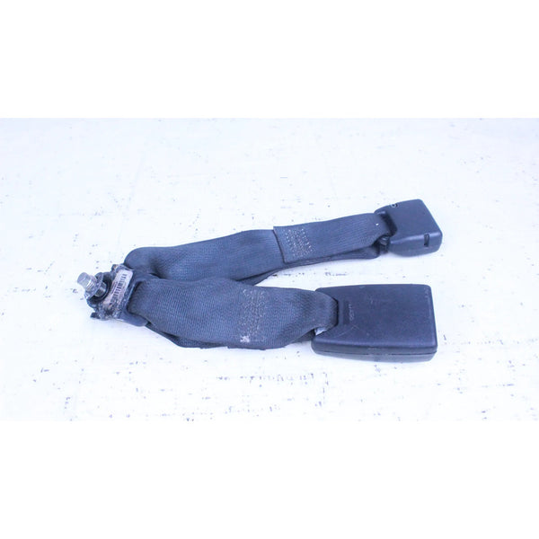 Broche Cinturon Trasero Central Nissan Versa 2012-2019