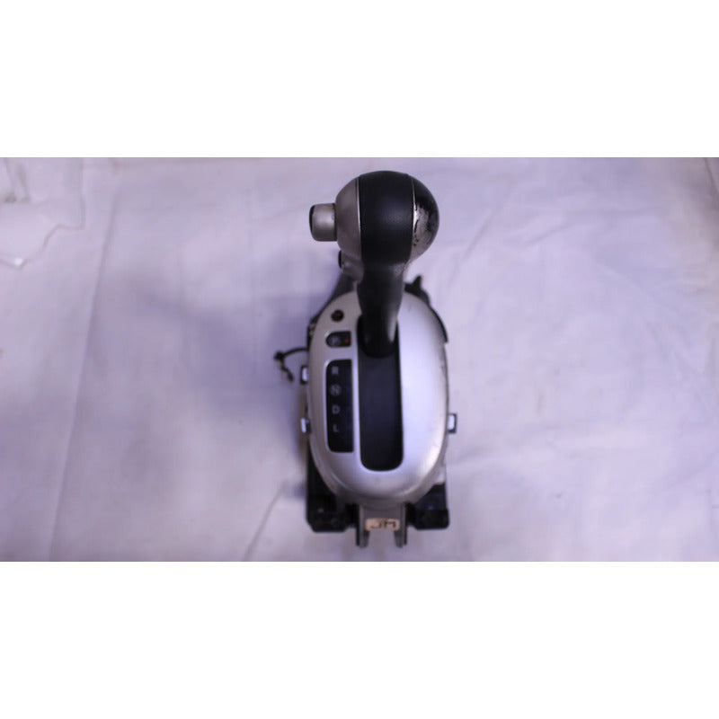Palanca De Cambios Transmisión Auto Nissan Versa 2012-2019