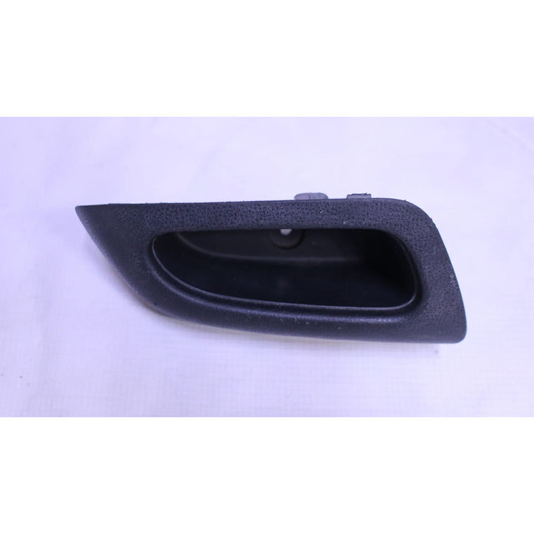 Manija Int Del/tras Derecha Nissan Versa 2012-19 Negro Delantera/trasera