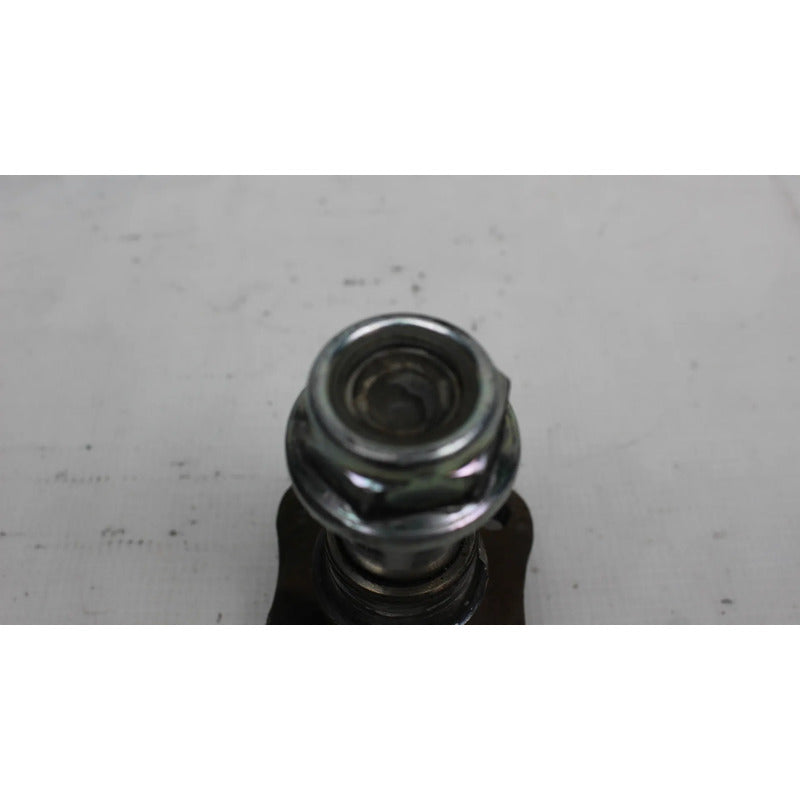 Espiga Mango Trasero Nissan Note 2014-2019 Plateado