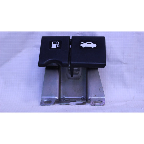 Palanca De Gasolina Y Cofre Versa 2012 Al 2019 Nissan