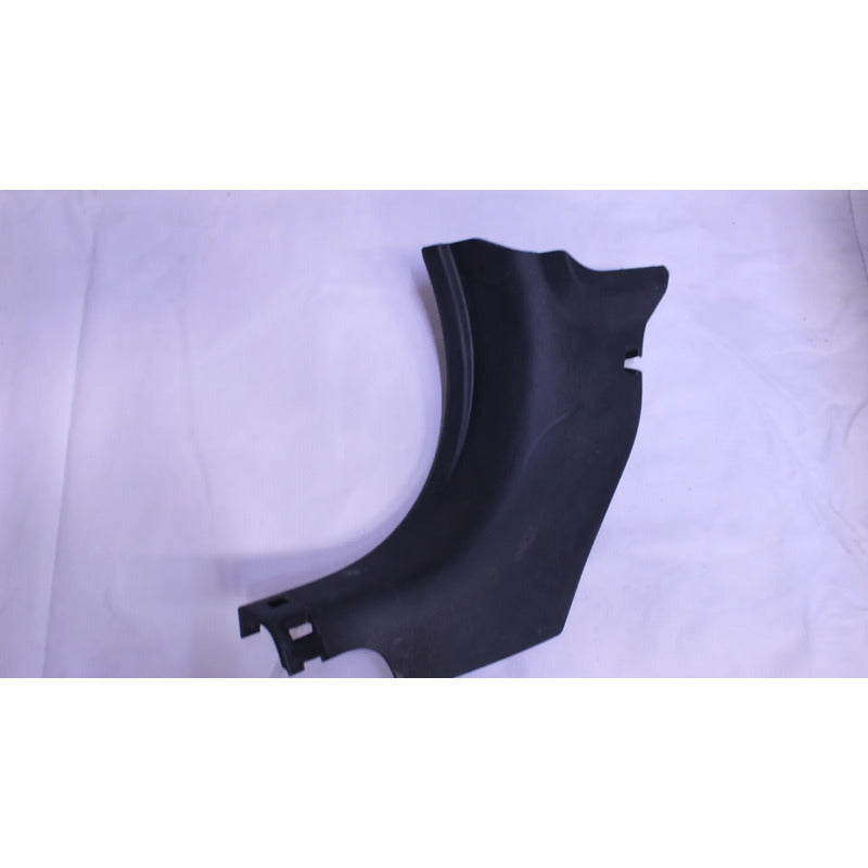 Vista Poste Inf Delantero Izq Versa Seda Al 19 Y Vdrive Negro